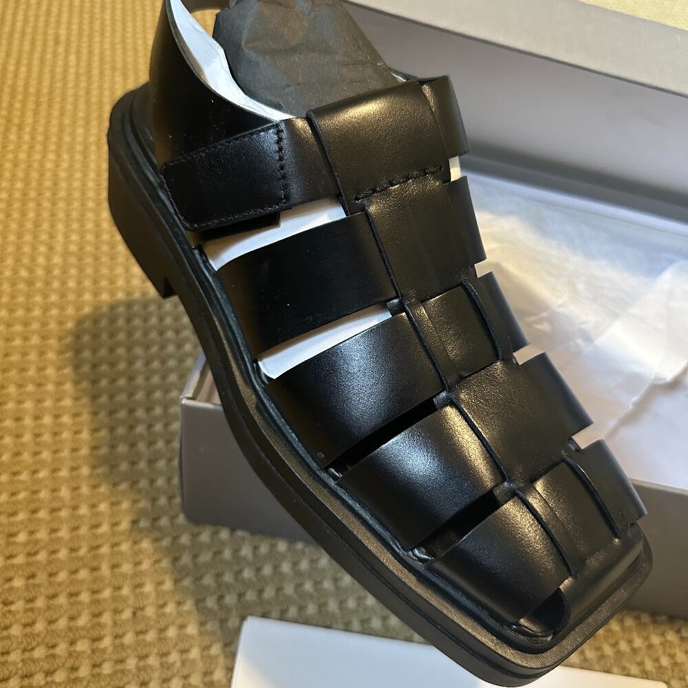 Vagabound EYRA Sandals- contemporary leather fisherman style